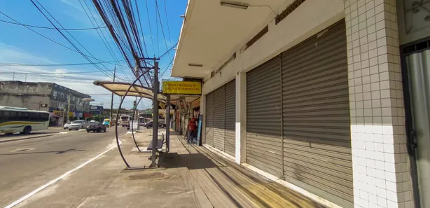 Loja / Salão / Ponto Comercial para alugar, 421m² no Vila Carvalho (Vila Inhomirim), Magé