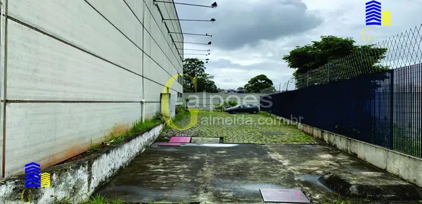 Galpão / Depósito / Armazém para alugar, 1537m² no Padroeira, Osasco