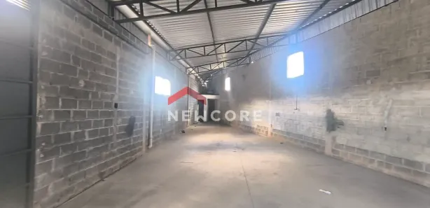 Galpão / Depósito / Armazém à venda, 300m² no Alterosa, Ribeirão das Neves