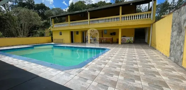 Fazenda / Sítio / Chácara com 3 Quartos à venda, 2869m² no , Juquitiba
