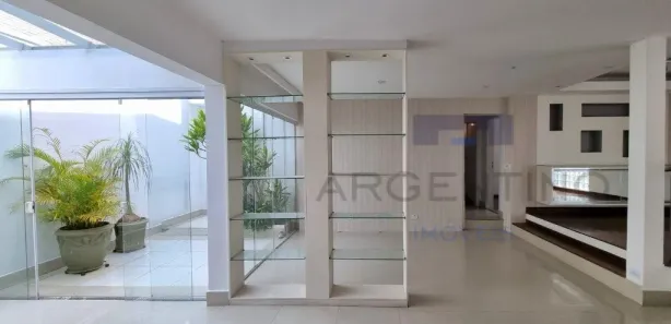Sobrado com 4 Quartos para venda ou aluguel, 289m² no Vila Oliveira, Mogi das Cruzes