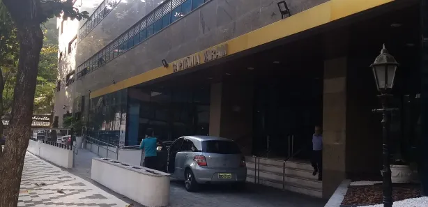 Flat com 2 Quartos à venda, 64m² no Pitangueiras, Guarujá