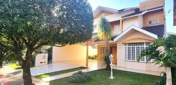 Casa de Condomínio com 3 Quartos à venda, 250m² no Zona 08, Maringá