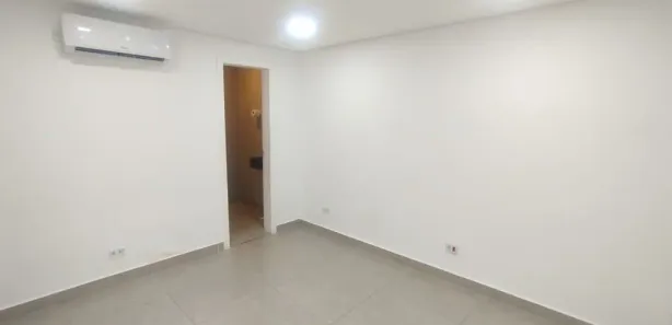 Conjunto Comercial / Sala para alugar, 20m² no Região Central, Caieiras