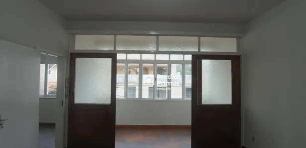 Casa Comercial com 3 Quartos para alugar, 220m² no Olaria, Nova Friburgo