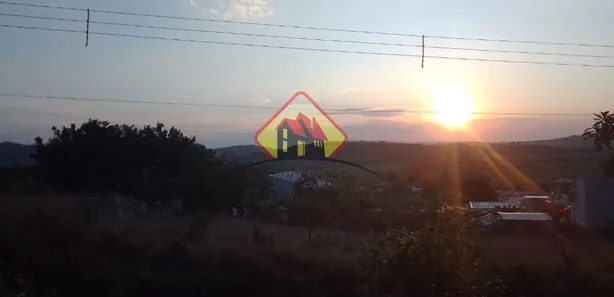 Fazenda / Sítio / Chácara com 2 Quartos à venda, 130m² no Área Rural de Taubaté, Taubaté