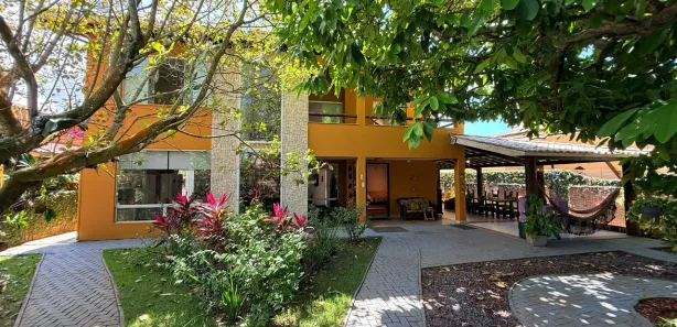 Casa de Condomínio com 5 Quartos à venda, 440m² no Piatã, Salvador