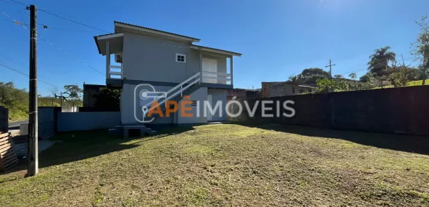 Casa com 2 Quartos para alugar, 55m² no Santo Antônio, Criciúma
