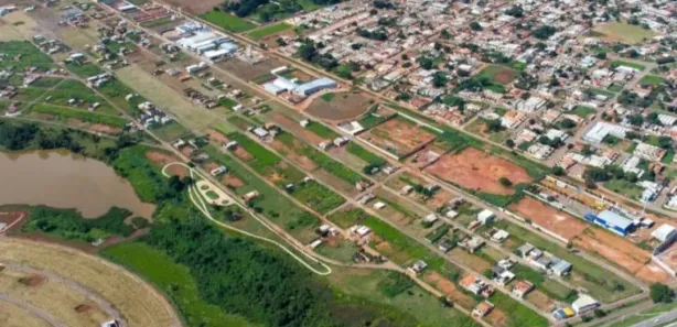 Terreno / Lote / Condomínio à venda, 240m² no Residencial Maria Monteiro, Trindade