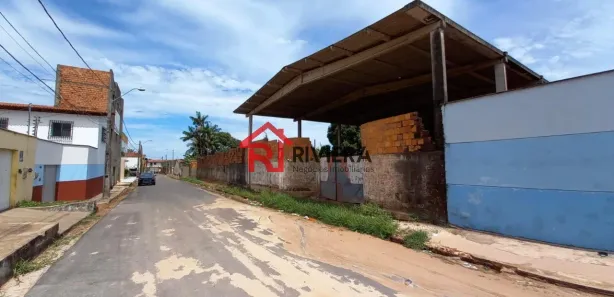 Galpão / Depósito / Armazém à venda, 432m² no Jardim São Cristóvão, São Luís