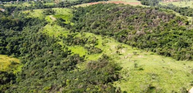 Fazenda / Sítio / Chácara com 5 Quartos à venda, 1360000m² no , São Joaquim de Bicas