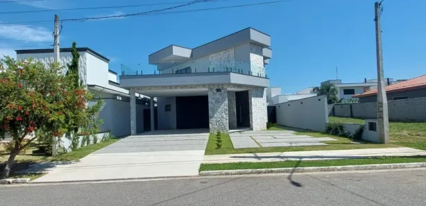 Casa de Condomínio com 4 Quartos para venda ou aluguel, 300m² no Parque das Nações, Pindamonhangaba