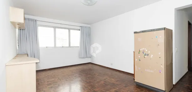 Apartamento com 2 Quartos à venda, 65m² no Centro, Curitiba