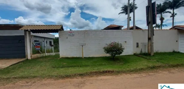 Fazenda / Sítio / Chácara com 2 Quartos à venda, 410m² no Jardim Santa Fe, Bom Jesus dos Perdões