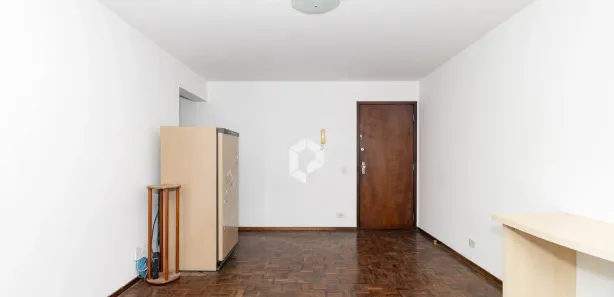 Apartamento com 2 Quartos à venda, 65m² no Centro, Curitiba