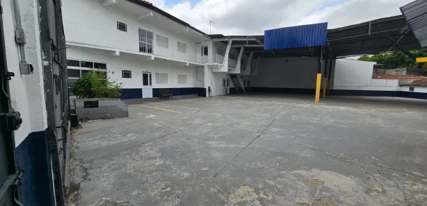 Galpão / Depósito / Armazém para alugar, 1000m² no Presidente Altino, Osasco