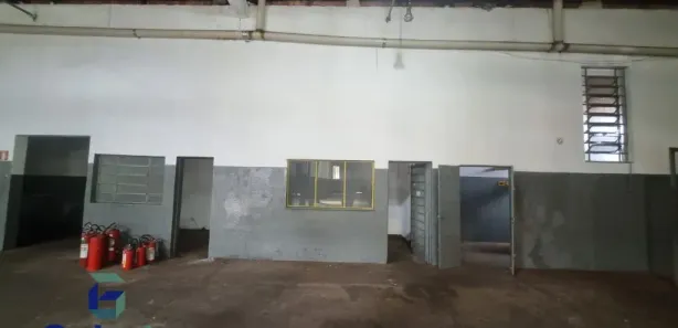 Galpão / Depósito / Armazém para alugar, 1311m² no Campos Elíseos, Ribeirão Preto