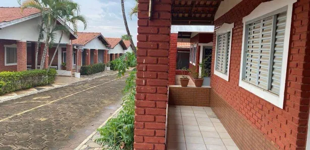 Casa de Condomínio com 2 Quartos à venda, 90m² no Mansões Águas Quentes, Caldas Novas