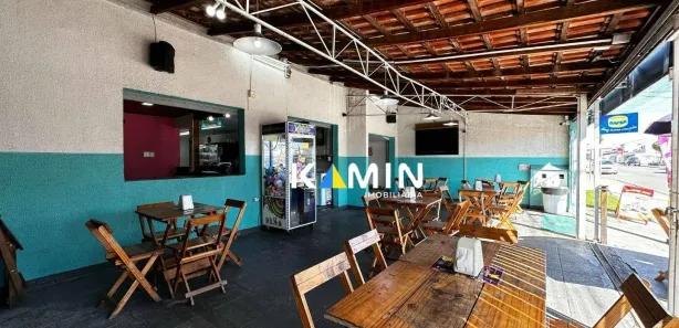 Loja / Salão / Ponto Comercial à venda, 203m² no Sítio Cercado, Curitiba