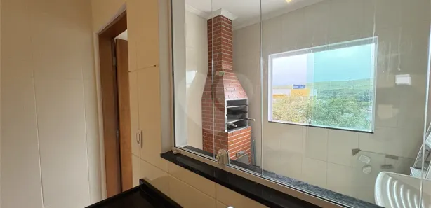 Sobrado com 2 Quartos para venda ou aluguel, 212m² no Jardim São Pedro, Mogi das Cruzes
