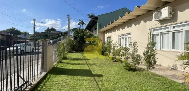 Casa com 4 Quartos à venda, 190m² no Água Verde, Blumenau