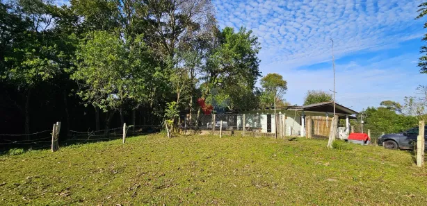 Fazenda / Sítio / Chácara com 2 Quartos à venda, 120m² no Área Rural de Araucária, Araucária