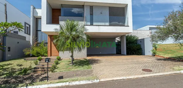 Casa de Condomínio com 4 Quartos à venda, 226m² no Chácaras Aeroporto, Maringá