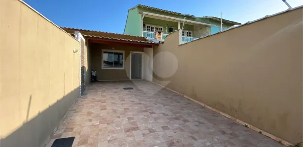 Casa de Vila com 2 Quartos à venda, 200m² no Centro, Maricá