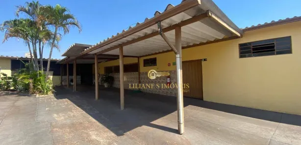 Galpão / Depósito / Armazém à venda, 464m² no Centro, Araraquara