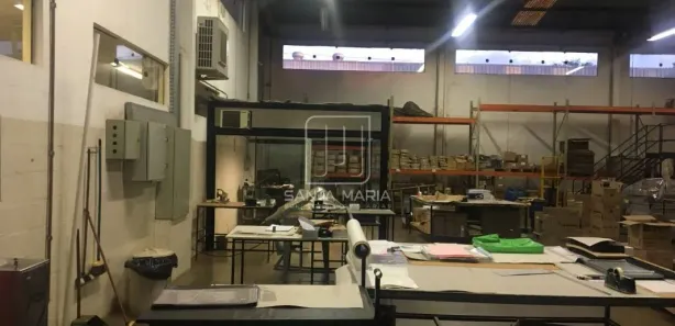 Loja / Salão / Ponto Comercial para alugar, 1403m² no , Jardinópolis