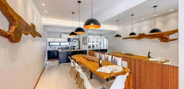 Casa de Condomínio com 4 Quartos à venda, 223m² no Posse, Teresópolis