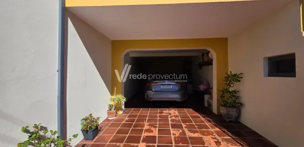 Sobrado com 3 Quartos à venda, 244m² no Jardim São Vicente, Campinas
