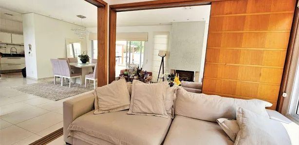 Casa de Condomínio com 4 Quartos à venda, 372m² no Chácara dos Lagos, Carapicuíba