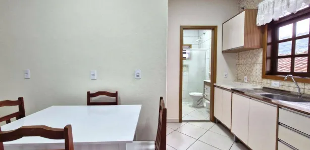 Apartamento com 2 Quartos para alugar, 60m² no Velha Central, Blumenau
