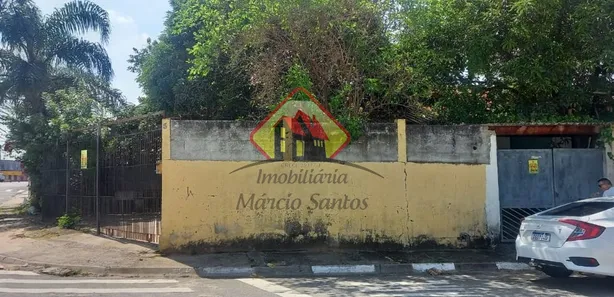 Galpão / Depósito / Armazém com 3 Quartos à venda, 369m² no Conjunto Residencial Araretama, Pindamonhangaba