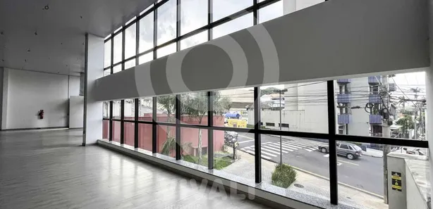 Loja / Salão / Ponto Comercial à venda, 353m² no Vila Brasileira, Itatiba