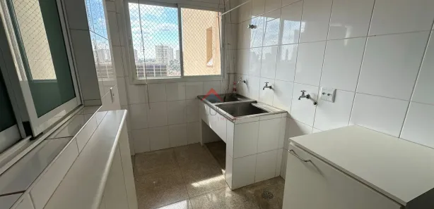 Apartamento com 3 Quartos para alugar, 280m² no Jardim Sumaré, Araçatuba