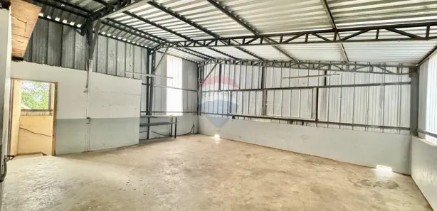Galpão / Depósito / Armazém com 3 Quartos à venda, 466m² no Centro, Xanxerê