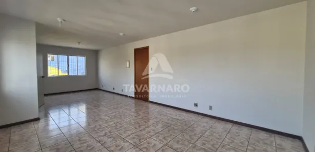 Conjunto Comercial / Sala para alugar, 46m² no Centro, Irati