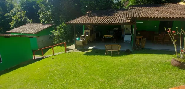 Fazenda / Sítio / Chácara com 3 Quartos à venda, 50000m² no Glicério, Macaé