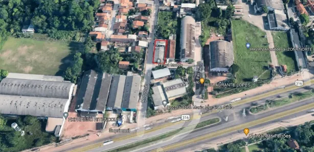 Galpão / Depósito / Armazém com 1 Quarto à venda, 600m² no Centro, Ananindeua