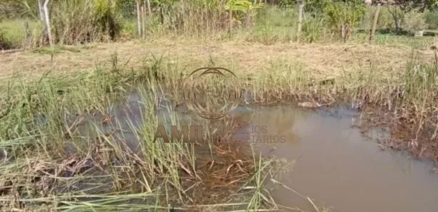 Fazenda / Sítio / Chácara com 3 Quartos à venda, 180m² no Chácara Marambaia, Caçapava