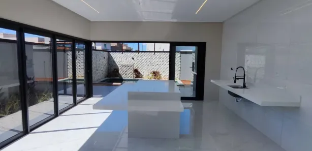 Casa de Condomínio com 3 Quartos à venda, 196m² no Residencial Condomínio Jardim Veneza, Senador Canedo