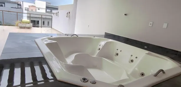Sobrado com 4 Quartos à venda, 480m² no Guará II, Brasília