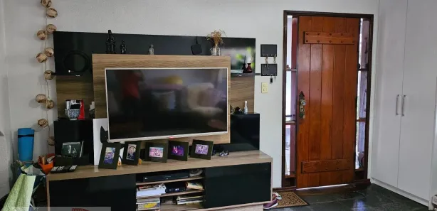 Sobrado com 4 Quartos para venda ou aluguel, 350m² no Centro, Diadema