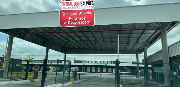 Galpão / Depósito / Armazém para alugar, 1600m² no , Benevides