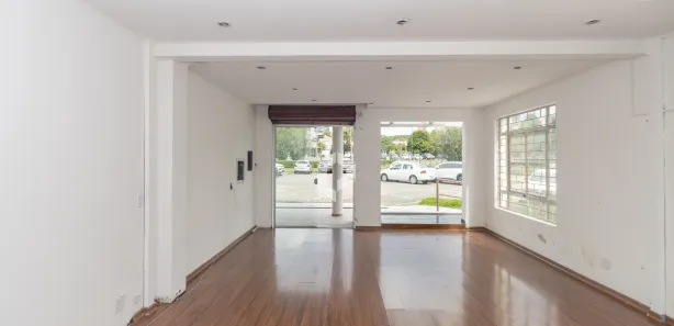 Loja / Salão / Ponto Comercial para alugar, 60m² no Alto da Rua XV, Curitiba