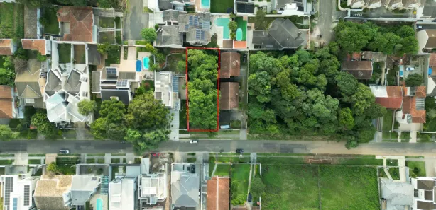Terreno / Lote / Condomínio à venda, 600m² no Santa Felicidade, Curitiba