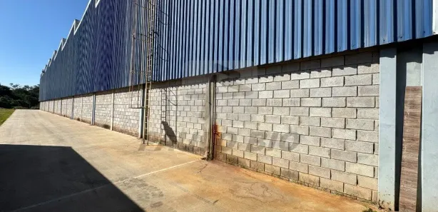 Galpão / Depósito / Armazém para alugar, 10000m² no Potuverá, Itapecerica da Serra