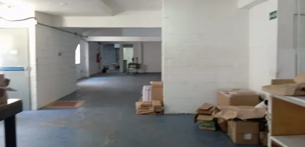Galpão / Depósito / Armazém para alugar, 400m² no Piratininga, Osasco